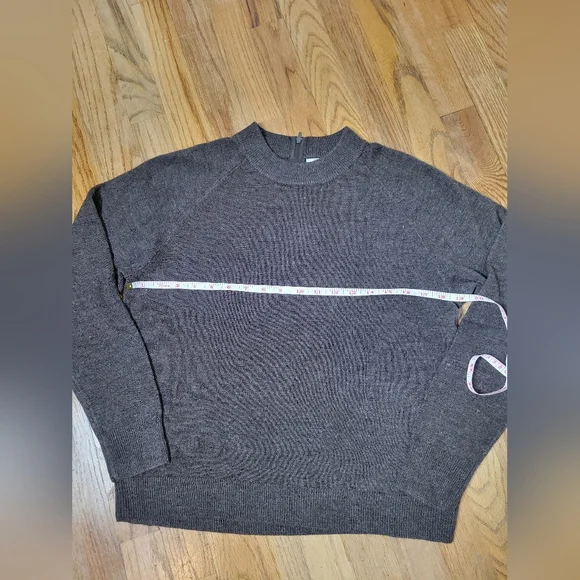 Mercer Street Studio Chocolate Crewneck Sweater. Size M Long Sleeve Zip Back - Picture 8 of 8
